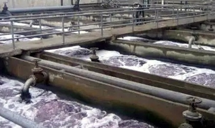 DefoaMer des eaux usées industrielles en production industrielle