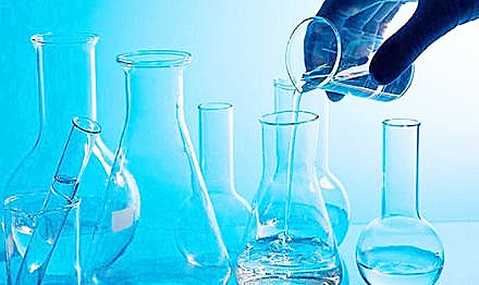 Antimousses : les « anti-mousse » en production industrielle – Principes, applications et innovations